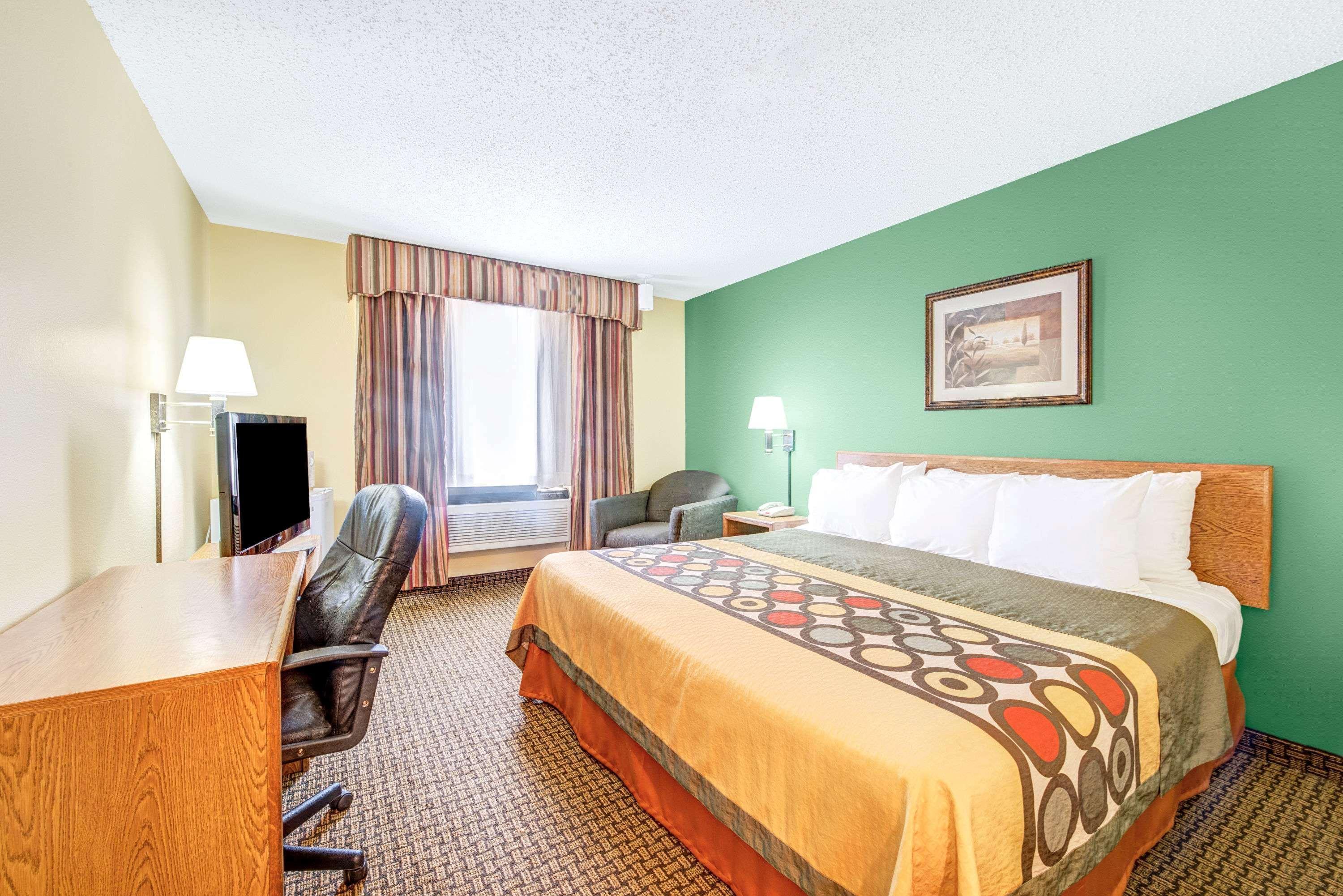 Super 8 By Wyndham Mckinney/Plano Area Εξωτερικό φωτογραφία