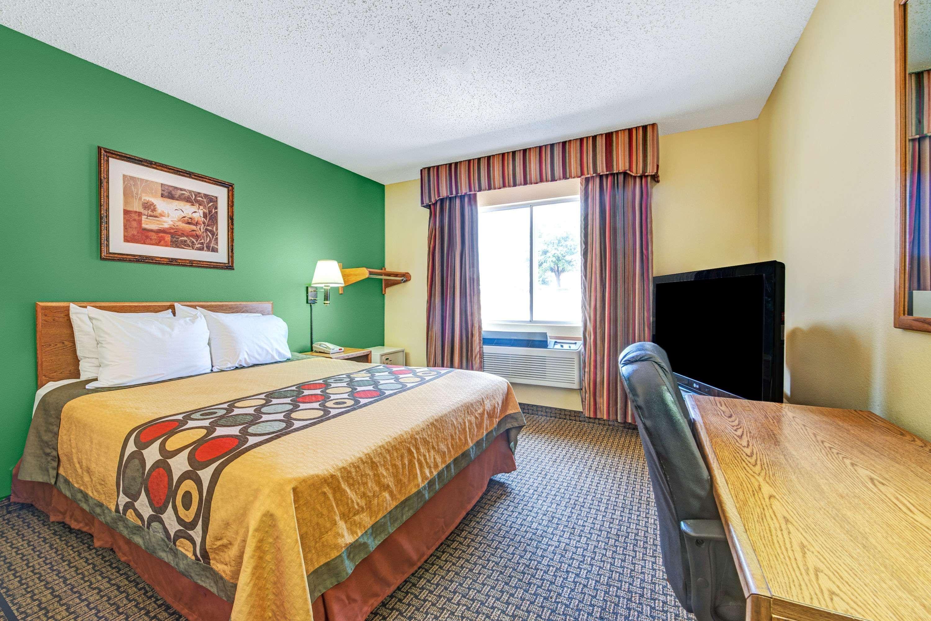 Super 8 By Wyndham Mckinney/Plano Area Εξωτερικό φωτογραφία